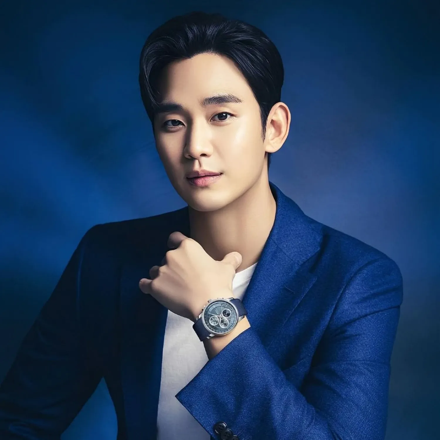 金秀贤的近期活动照