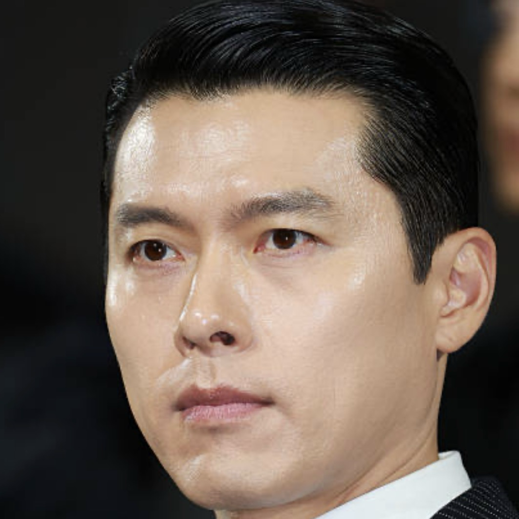 Foto terbaru dari Hyun Bin