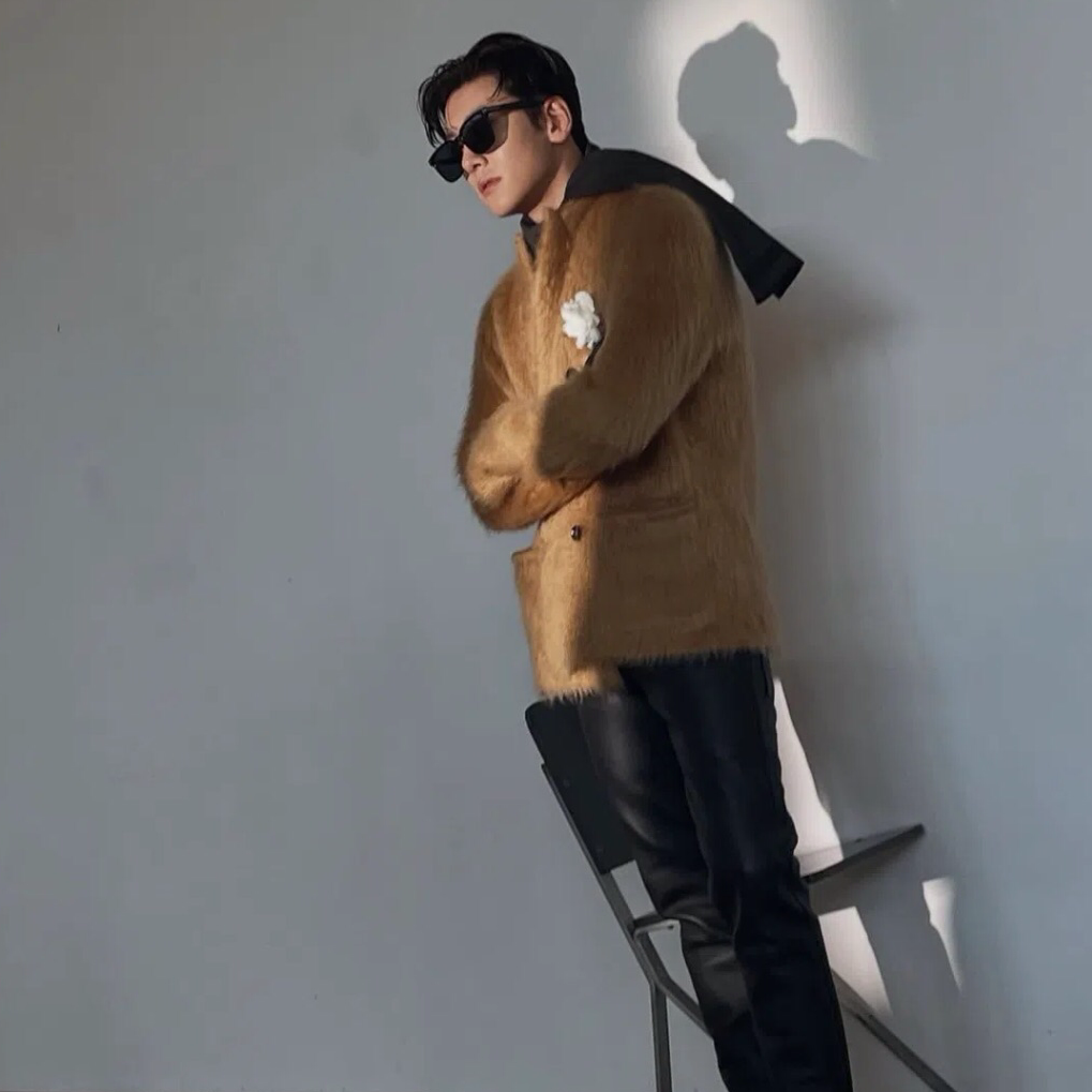 Behind-the-scenes cut of Ji Changwook