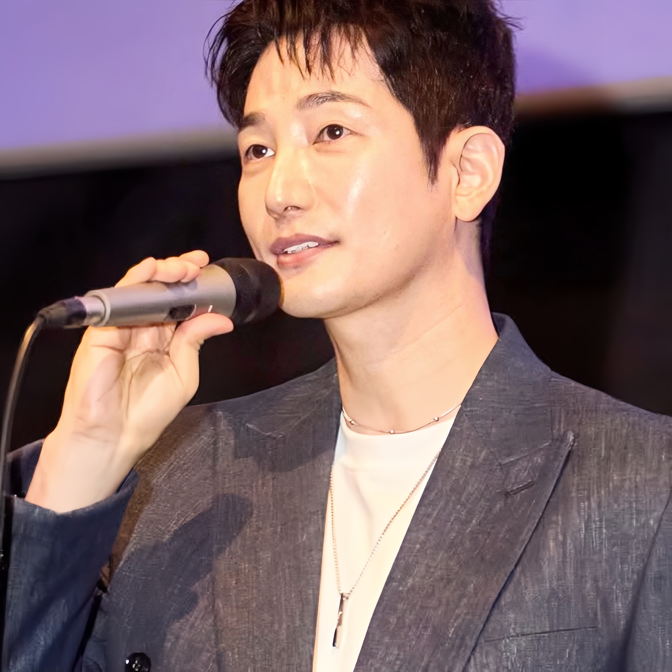 Recent activity shot of Park Sihoo