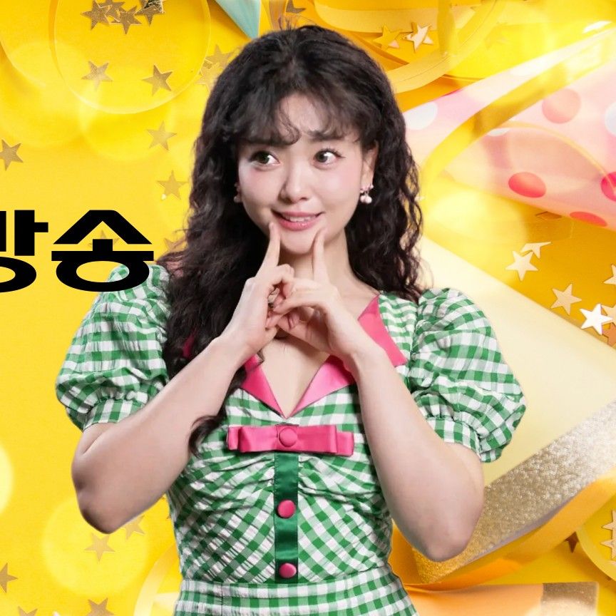 A moment captured by a fan of YOYOMI