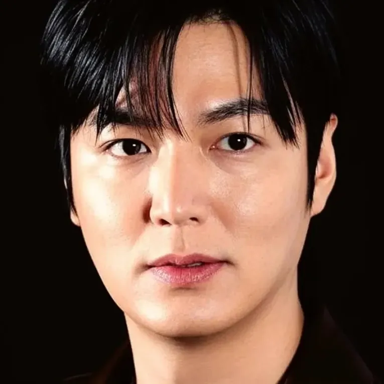 Behind-the-scenes cut of Lee Minho