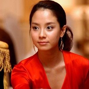 ソン・ジヒョの最近の活動ショット