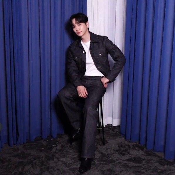 粉絲拍下的李俊昊瞬間