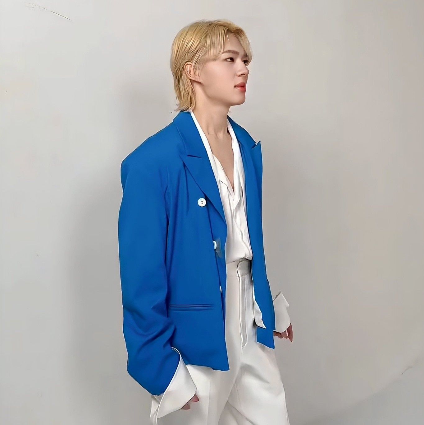 Behind-the-scenes cut of NuNew