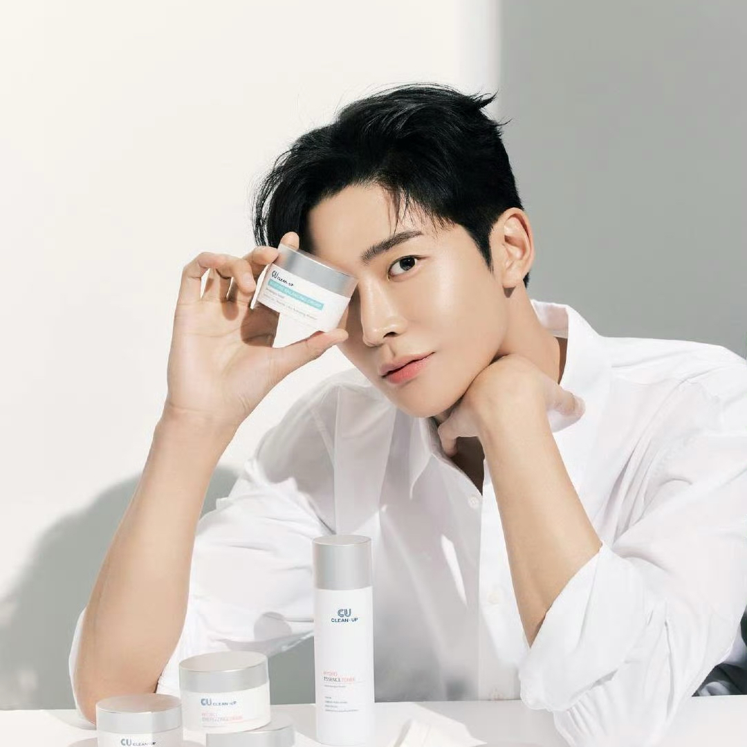 粉丝拍下的路云瞬间