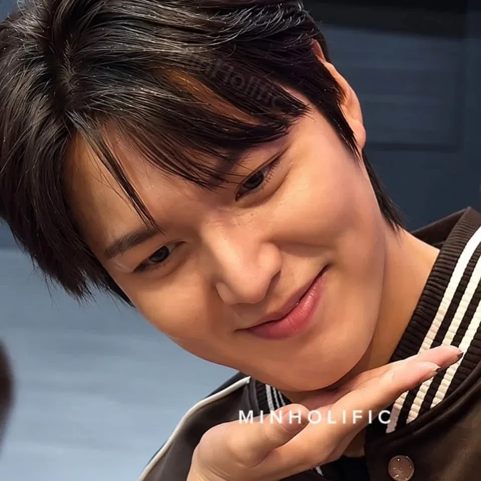 A moment captured by a fan of Lee Minho