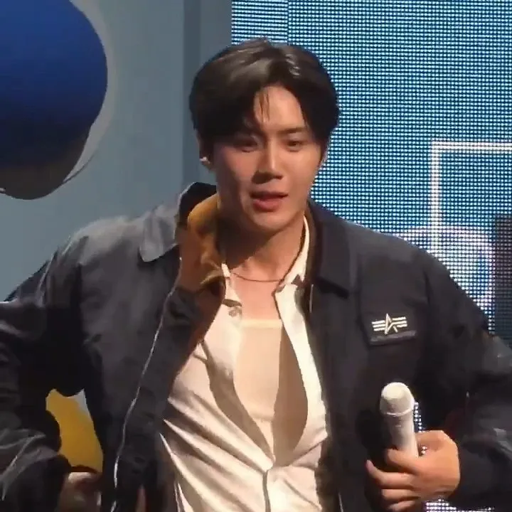Latest photo of Kim Seonho