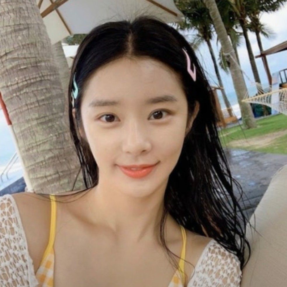 Latest photo of Lee Joobeen