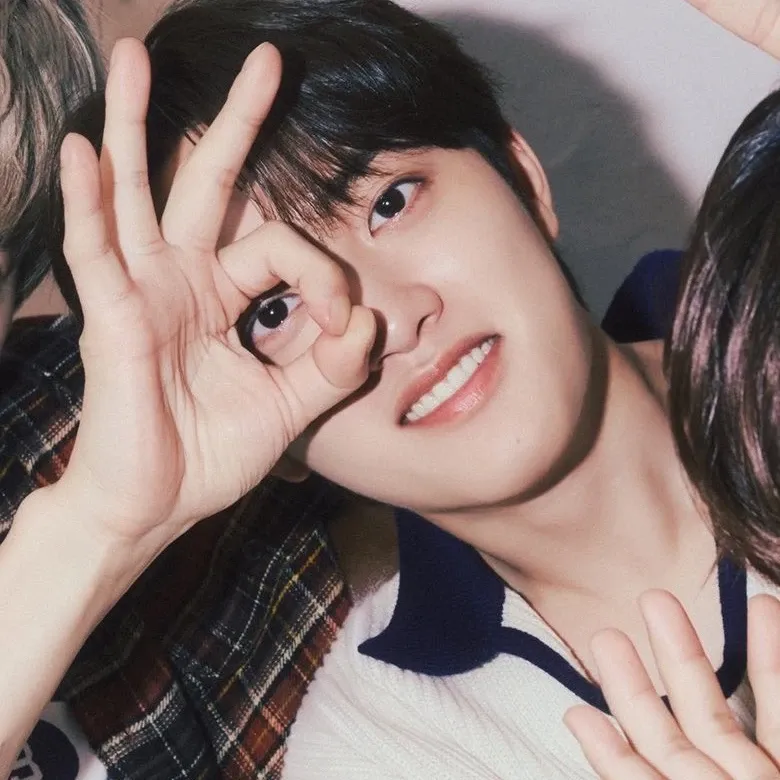 도경수 (디오) 최근 활동샷