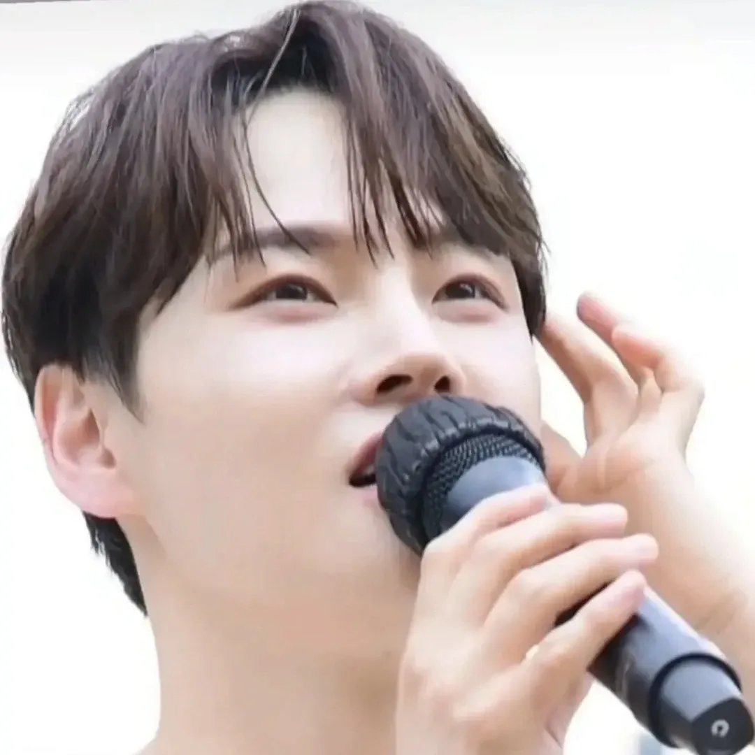 박서진의 최신 사진