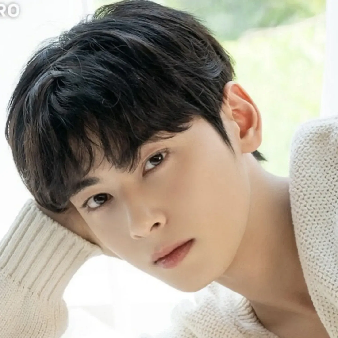 A moment captured by a fan of Cha Eunwoo