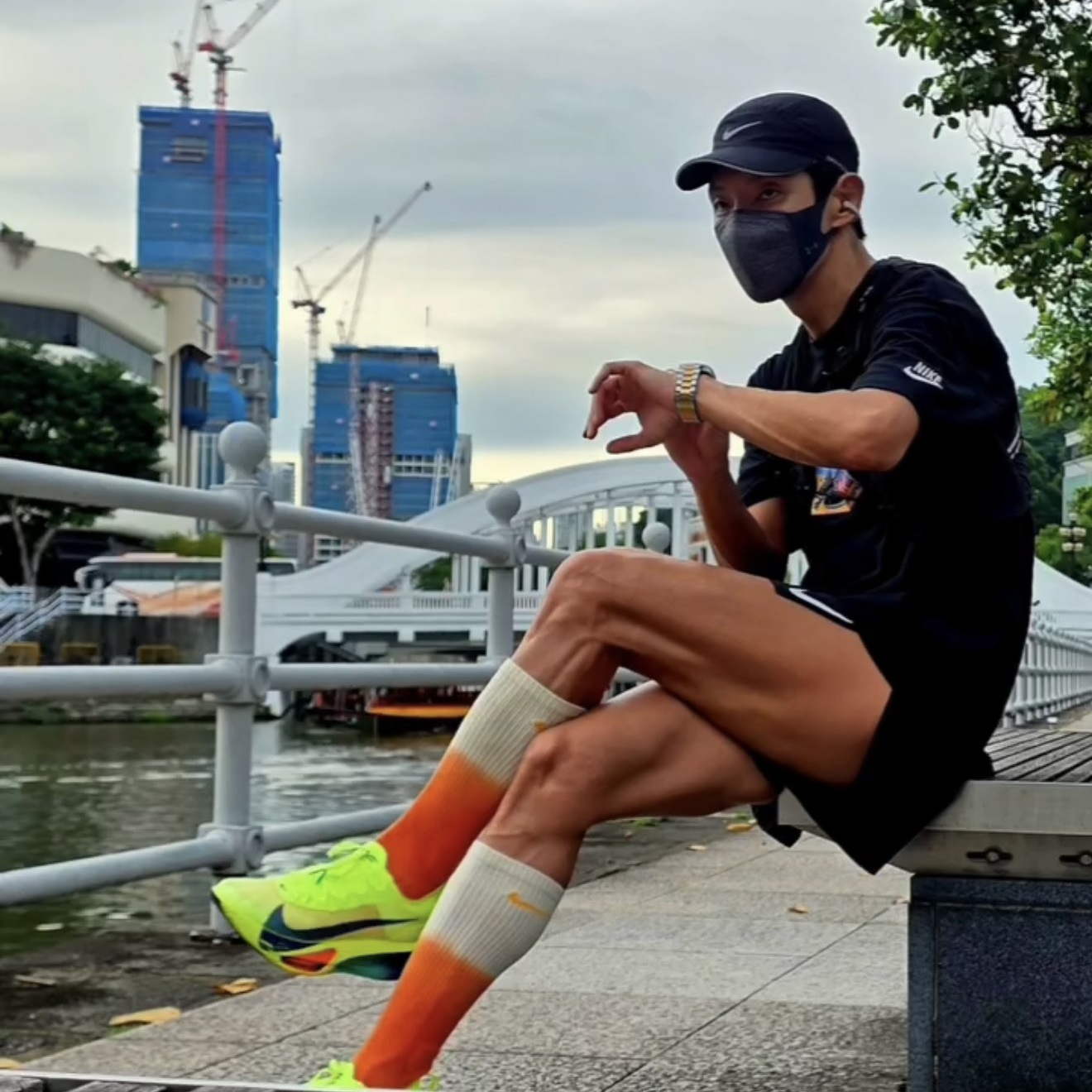 A moment captured by a fan of Lee Joongi