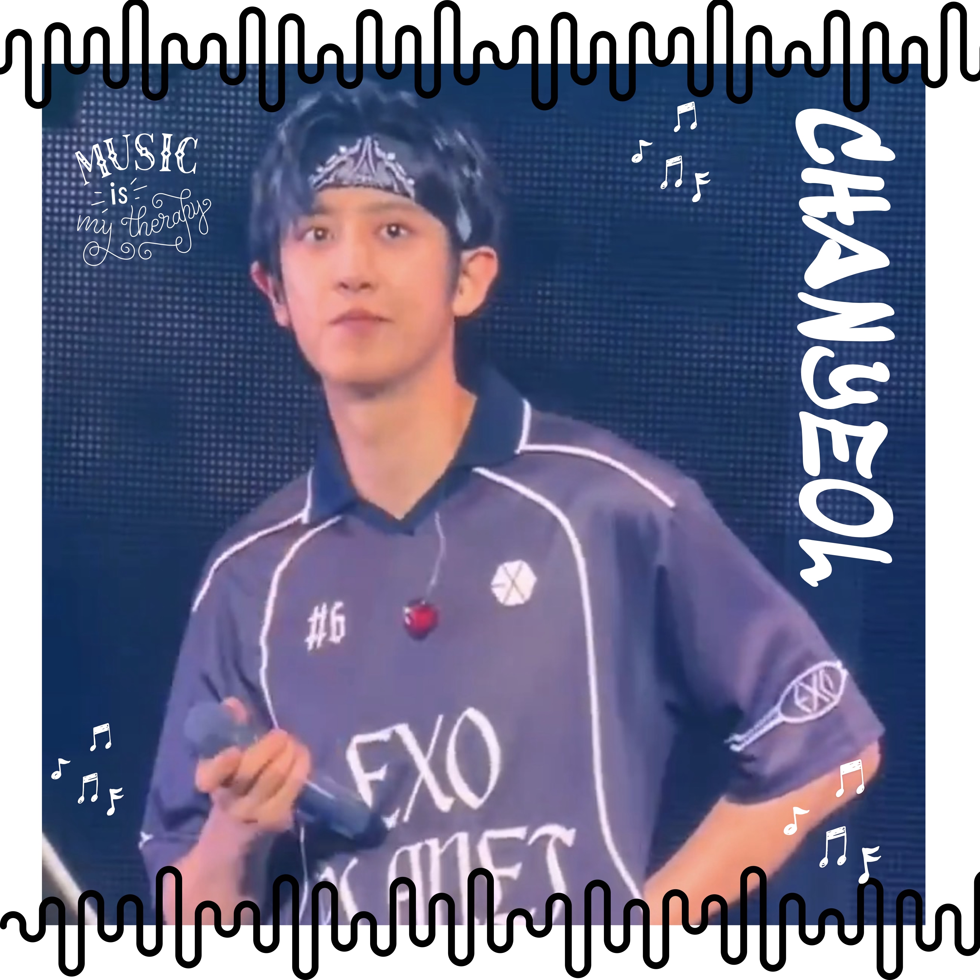 A moment captured by a fan of Chanyeol