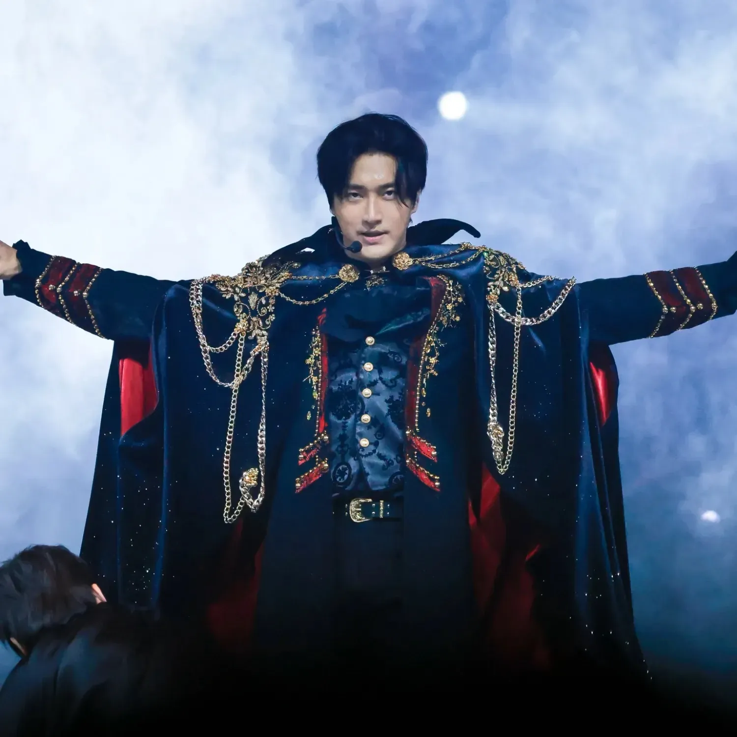 A moment captured by a fan of Choi Siwon