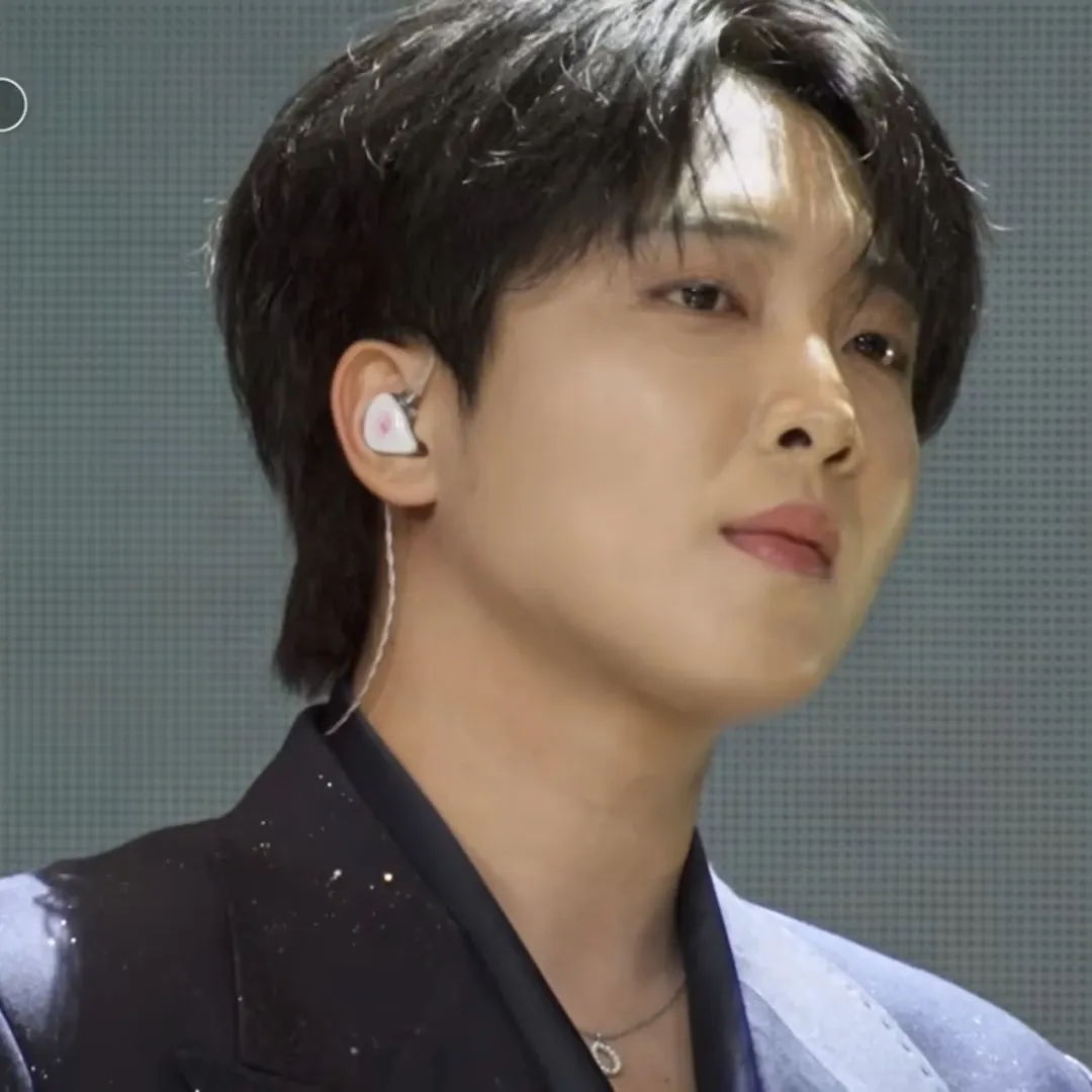 Recent activity shot of Hwang Yunsung