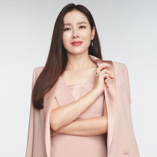 孫藝珍的最新照片