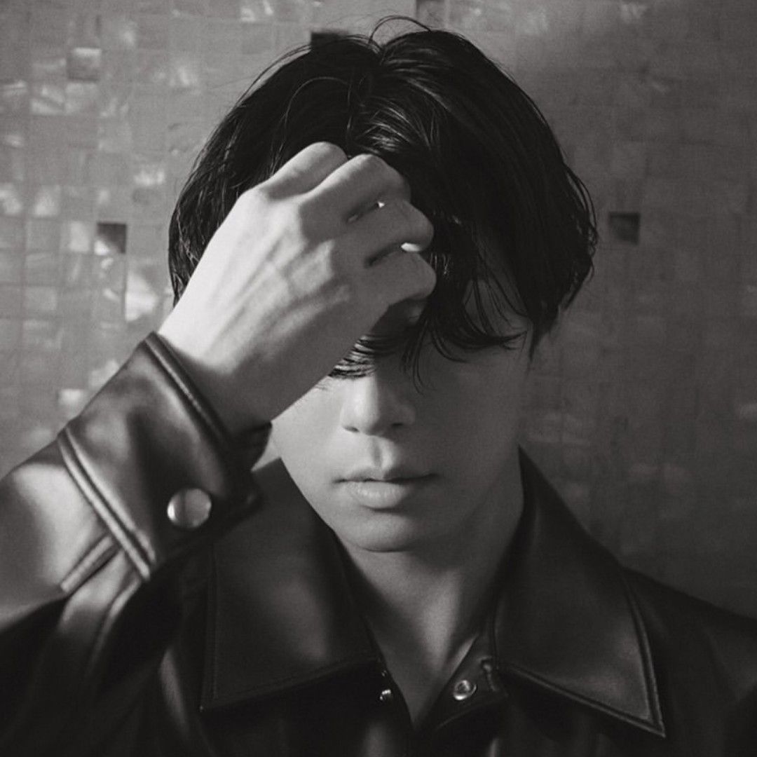 Latest photo of Park Seojoon