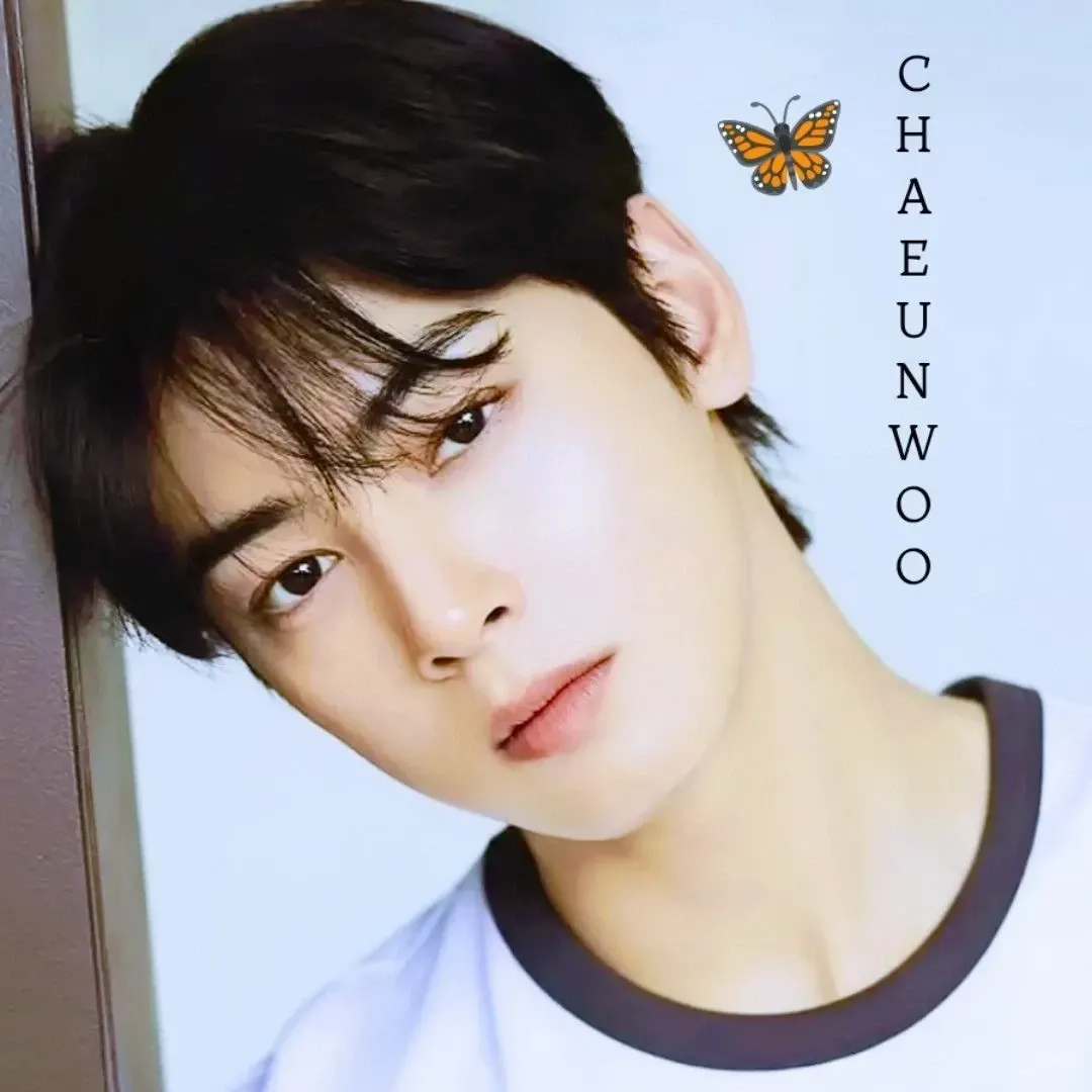 Recent activity shot of Cha Eunwoo