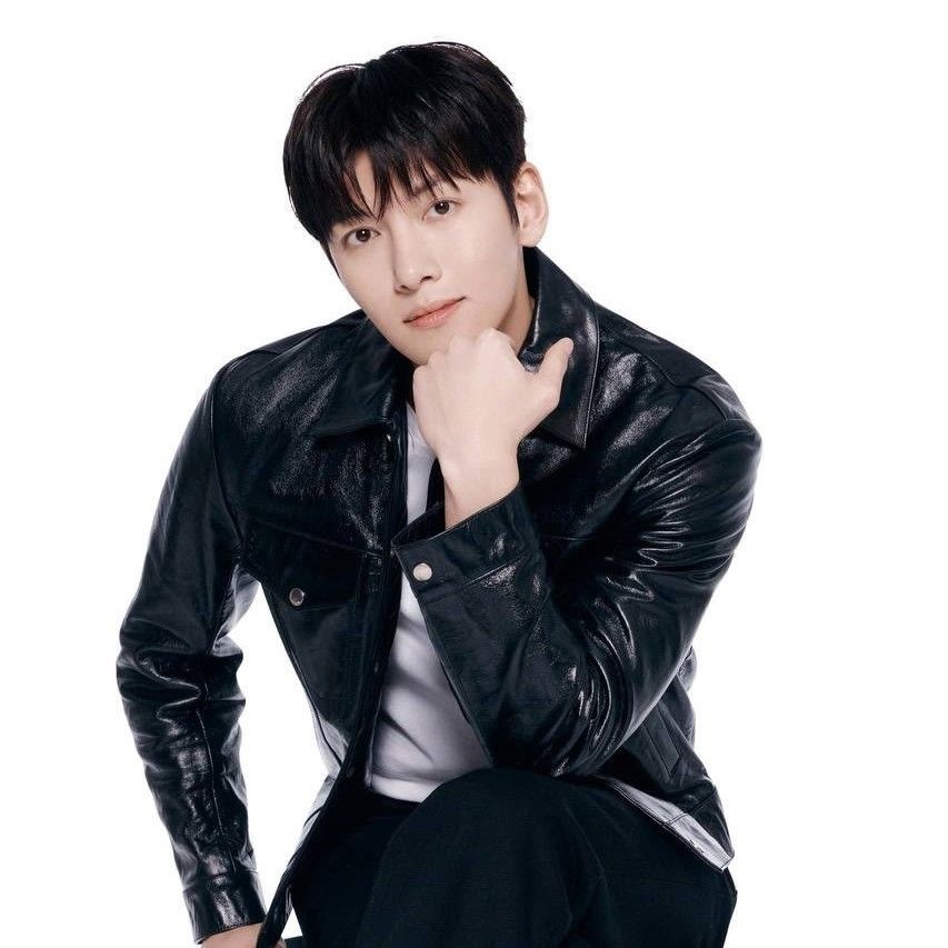 チ・チャンウクのビハインドカット