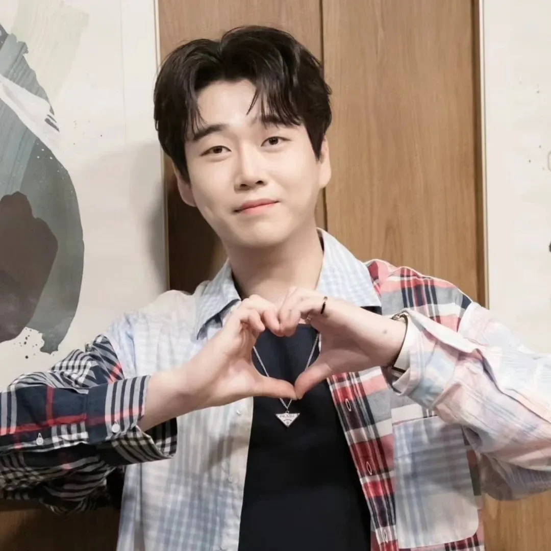황영웅의 비하인드 컷