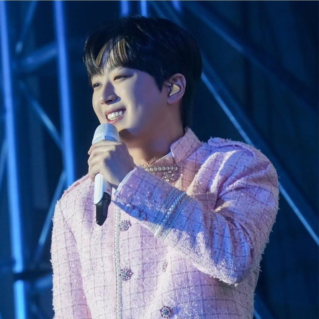 Foto kegiatan terbaru dari Lee Chanwon