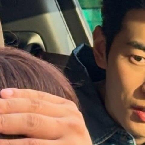 Behind-the-scenes cut of Park Seoham