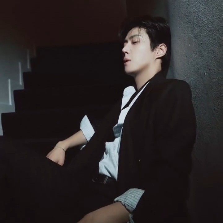 キム・ソンホの最近の活動ショット