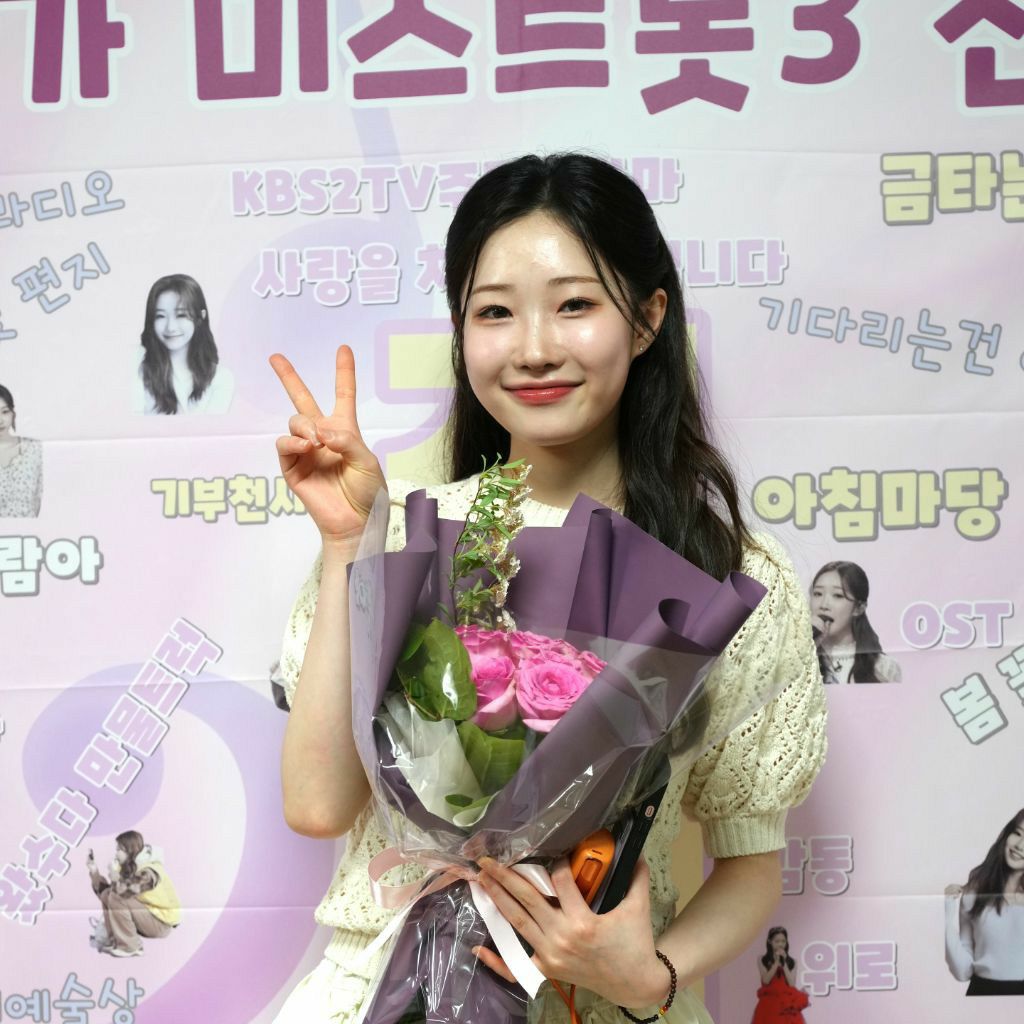 Behind-the-scenes cut of Jung Seojoo
