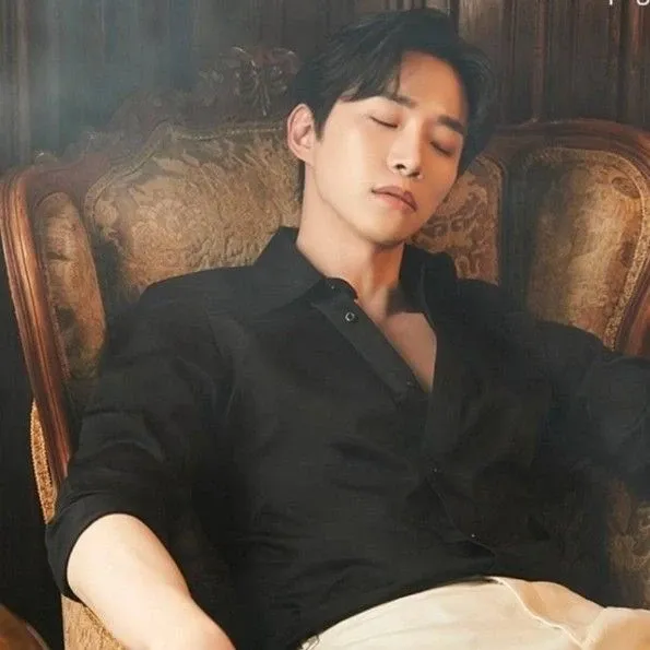 Foto kegiatan terbaru dari Lee Junho
