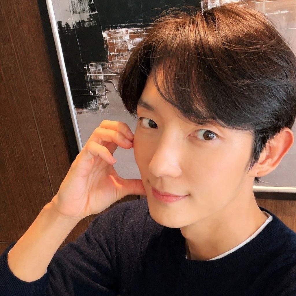Foto terbaru dari Lee Joongi