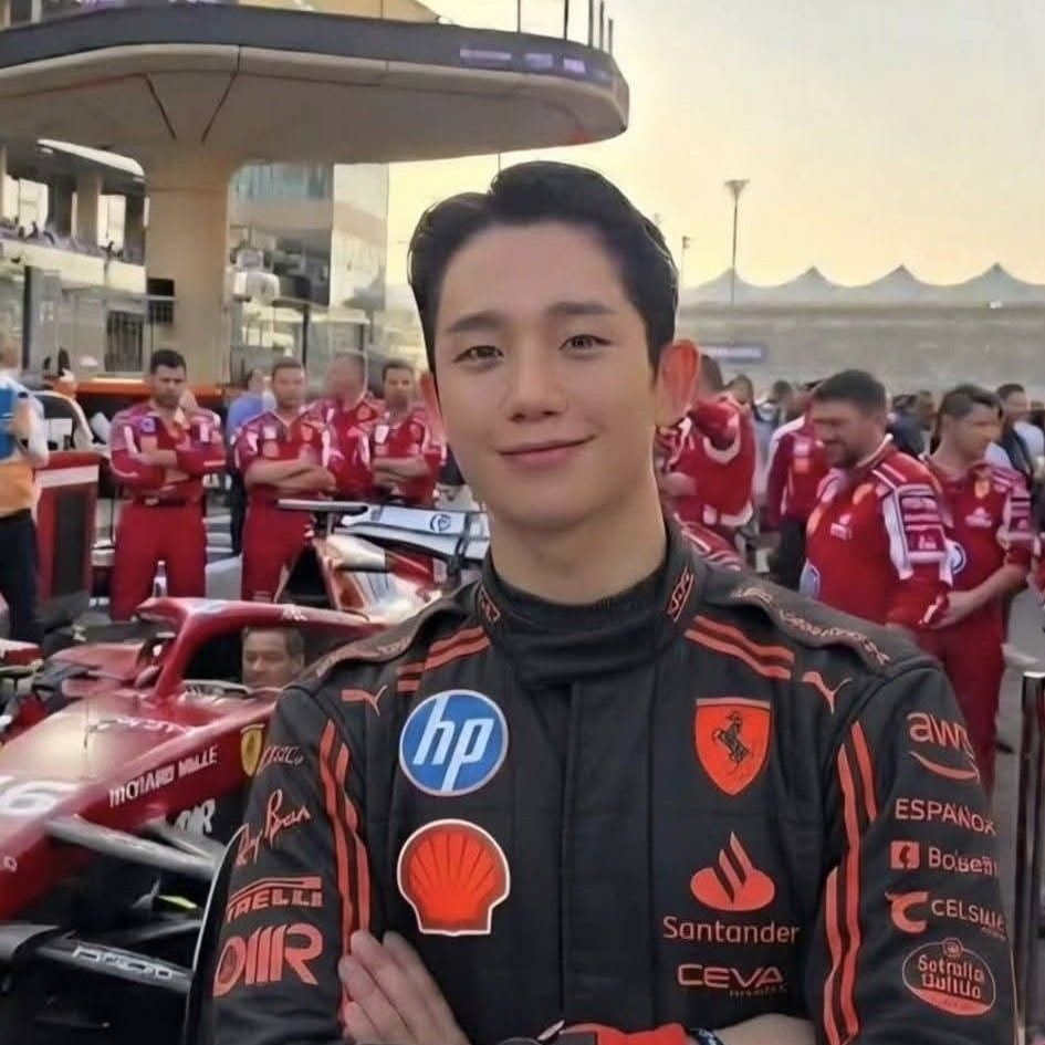 粉丝拍下的丁海寅瞬间