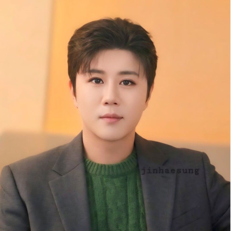 Recent activity shot of Jin Haesung