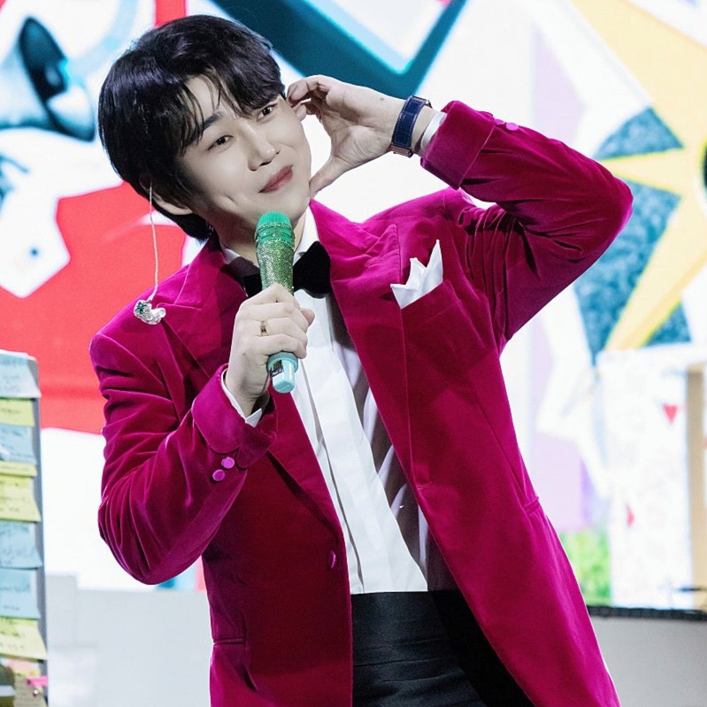 Behind-the-scenes cut of Hwang Youngwoong