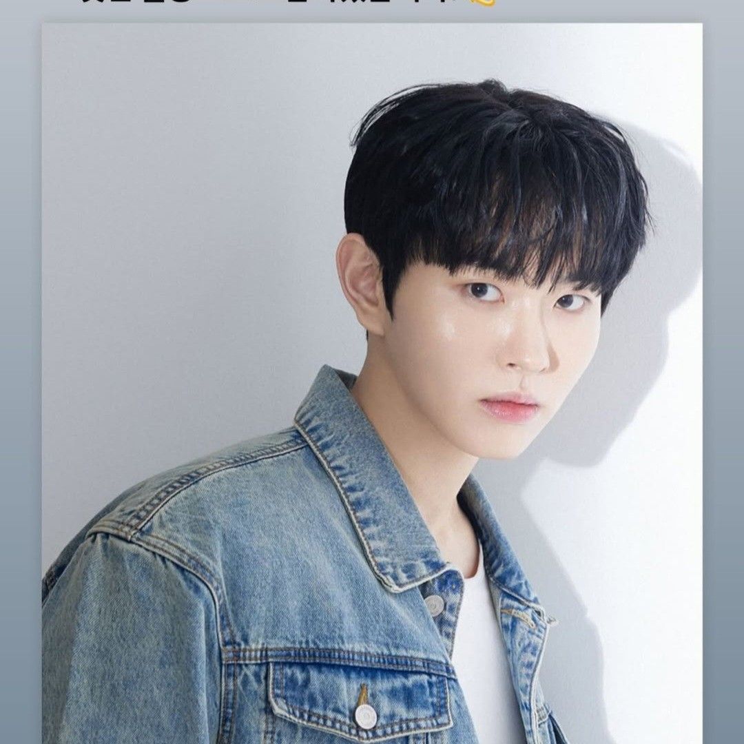 Behind-the-scenes cut of Lee Byeongchan