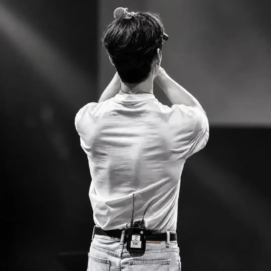 Behind-the-scenes cut of Kim Soohyun