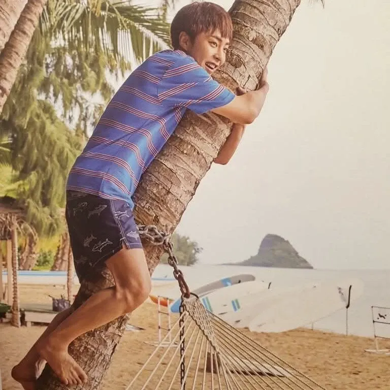 Behind-the-scenes cut of Baekhyun