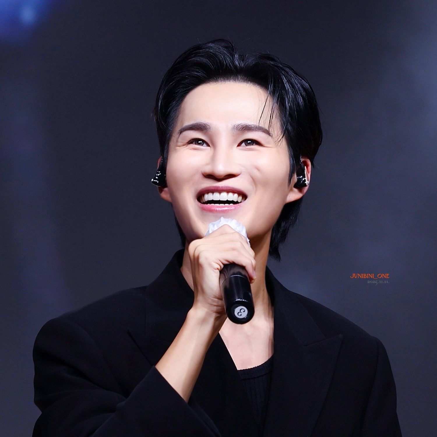 粉絲拍下的金熙栽瞬間