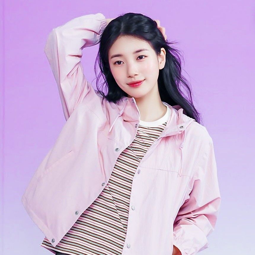 Latest photo of Bae Suzy