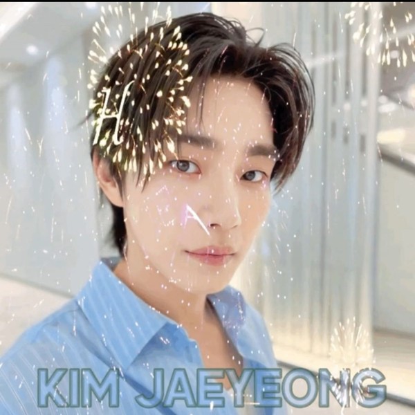 Today’s standout profile photo of Kim Jaeyoung on Choeaedol Celeb