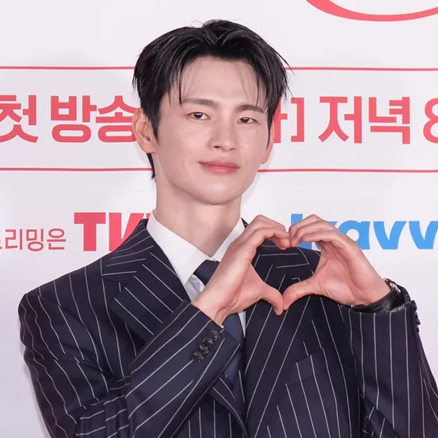 Recent activity shot of Seo Inguk