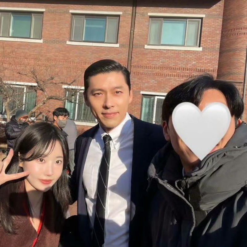 ヒョンビンの最近の活動ショット