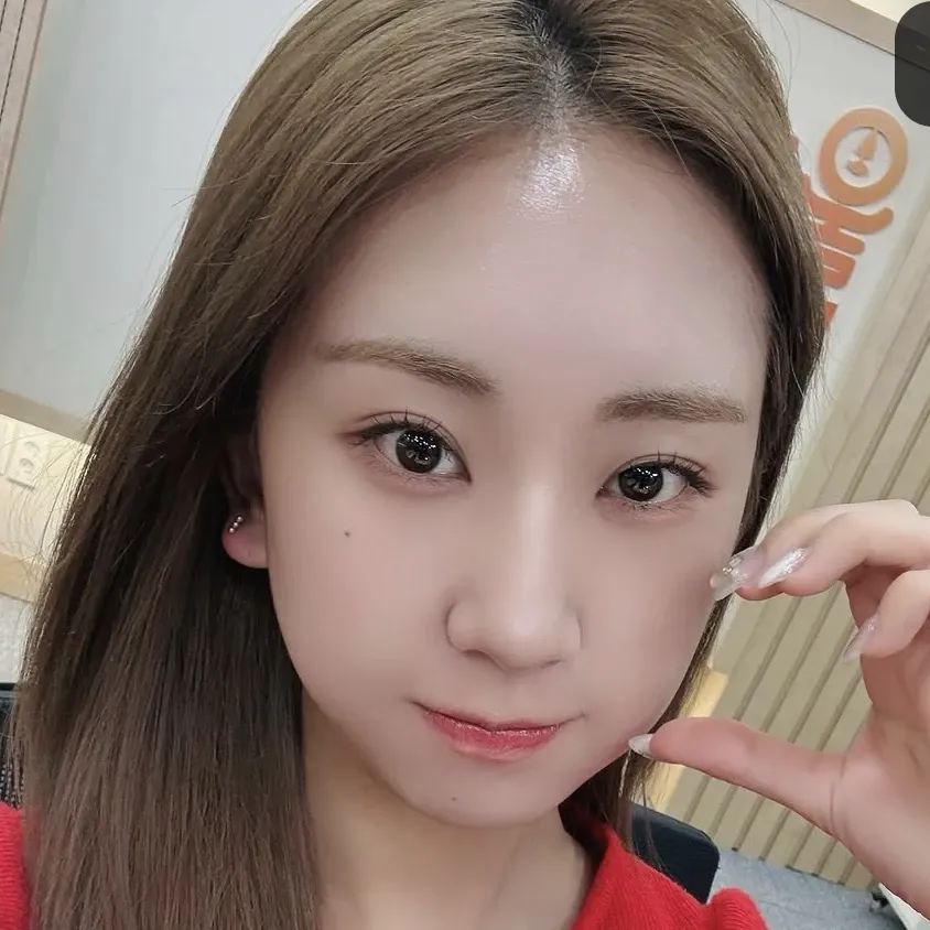 전유진 최근 활동샷