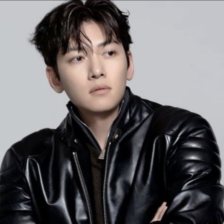 지창욱의 최신 사진