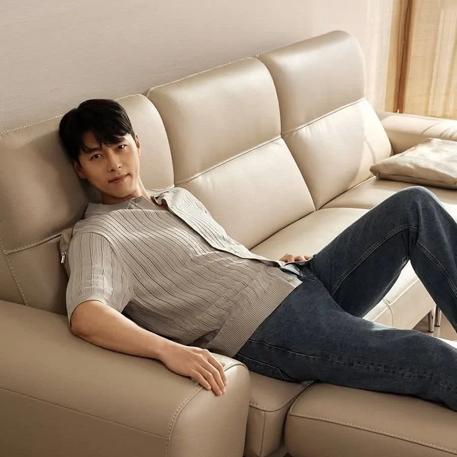 Foto kegiatan terbaru dari Hyun Bin
