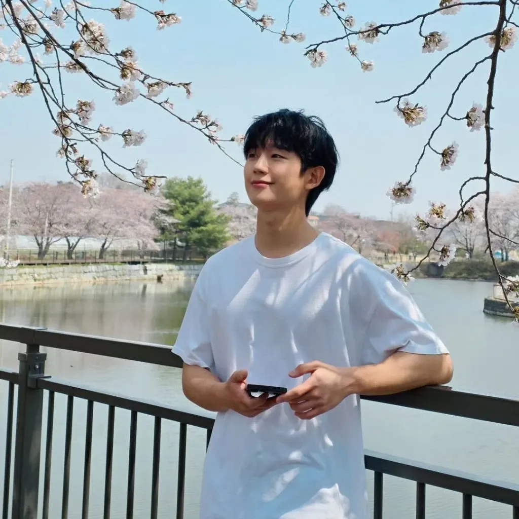 丁海寅的近期活動照