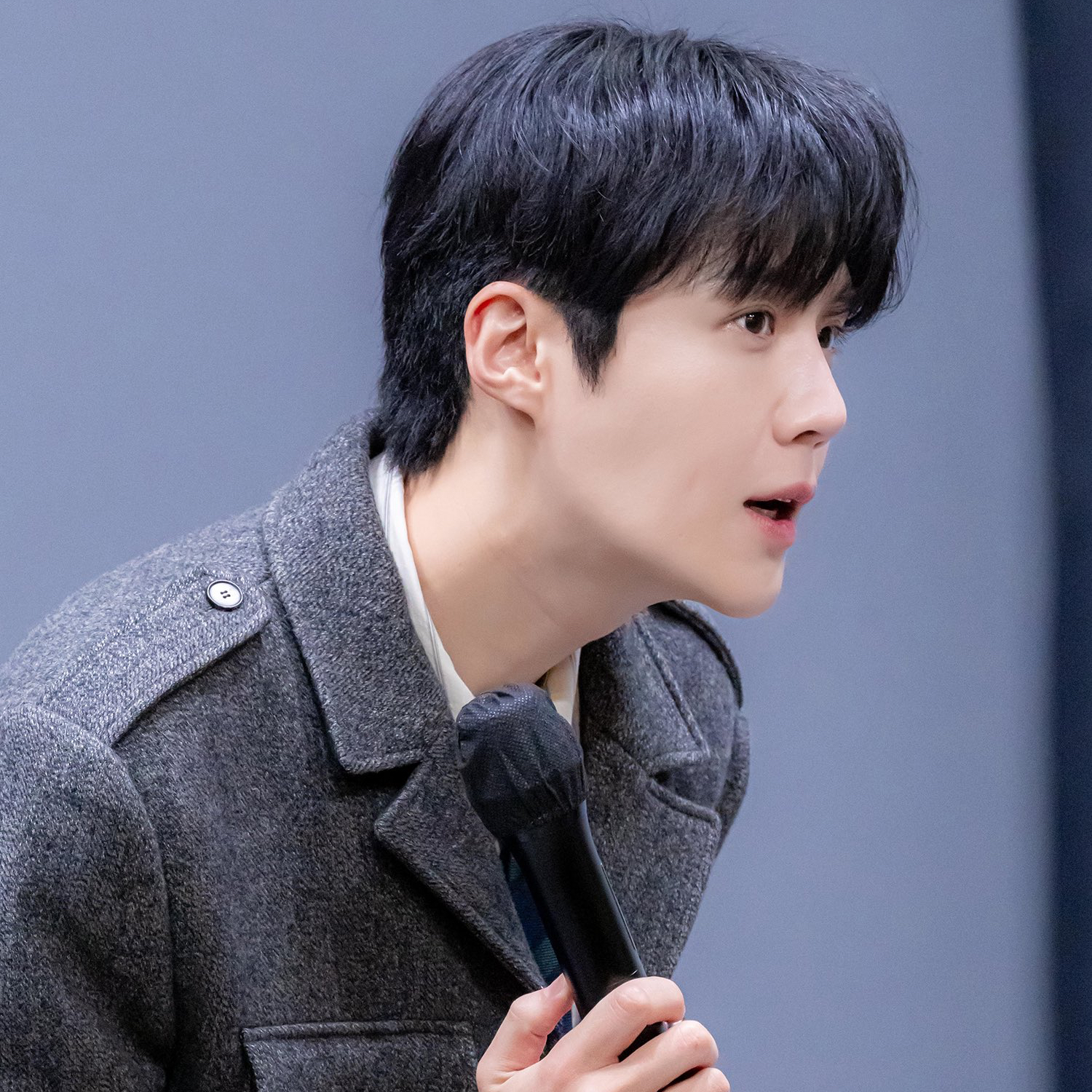 金宣虎的最新照片