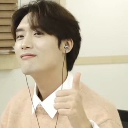 A moment captured by a fan of Choi Woojin