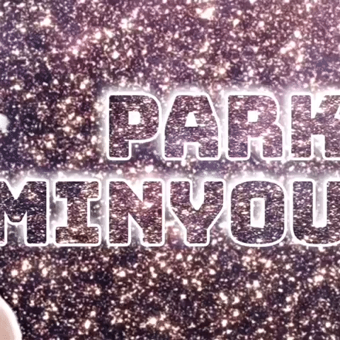 Momen yang diabadikan oleh penggemar Park Minyoung