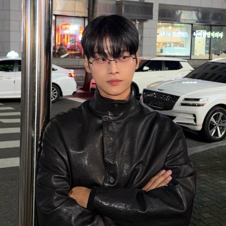 Recent activity shot of Cha Hakyeon (N)